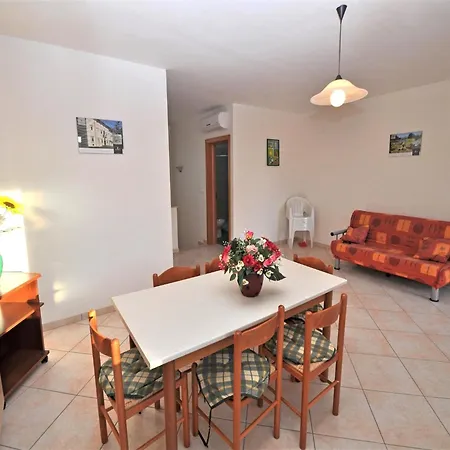 Belvilla By Oyo Bianco Azzurro Apartment Racale